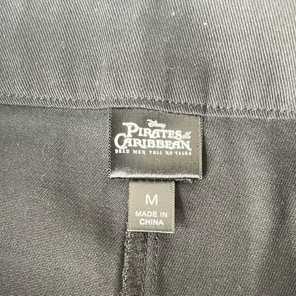 Disney Pirates of the Caribbean Shorts NWT - Picture 3 of 5